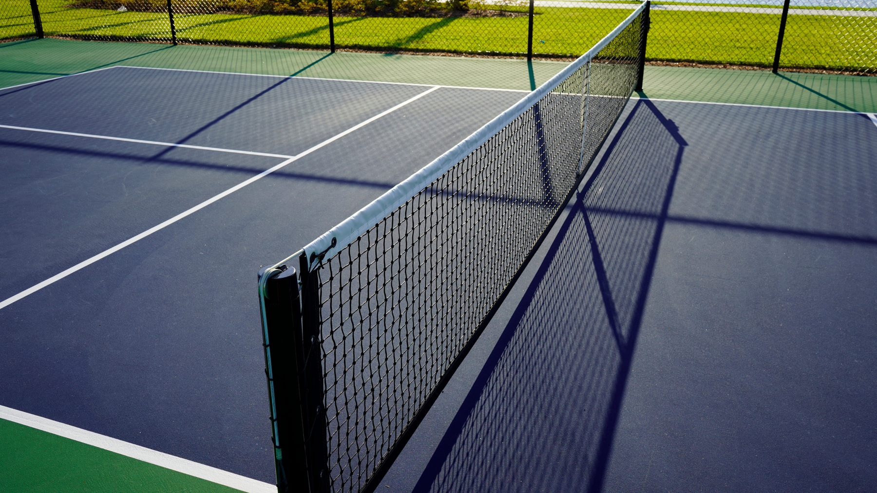 Why Tennis Clubs are Transitioning to Include Pickleball Courts